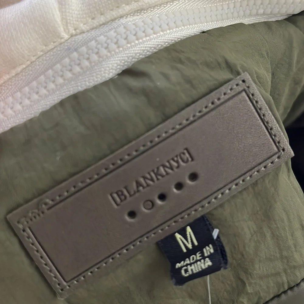 25) NWT BLANK NYC Olive Green & Cream Hooded Quilted Tie Waist Puffer Jacket MED - Picture 14 of 14